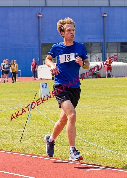 240511AN T&F CHAMPSA0137A.JPG