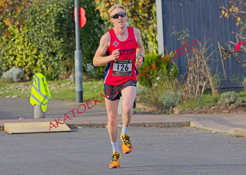 2025-11-09GM10KA00148A.JPG