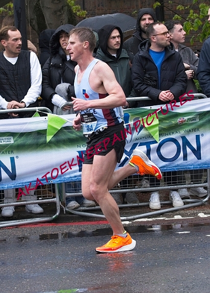 20230423LONDONMARATHON0254A.JPG