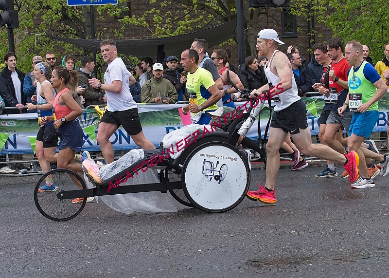 20230423LONDONMARATHON0515A.JPG