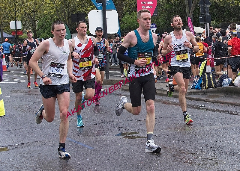 20230423LONDONMARATHON0597A.JPG