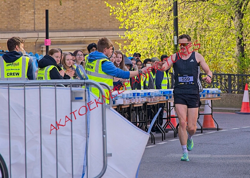 20260412 LONDLMHALF00003A.JPG