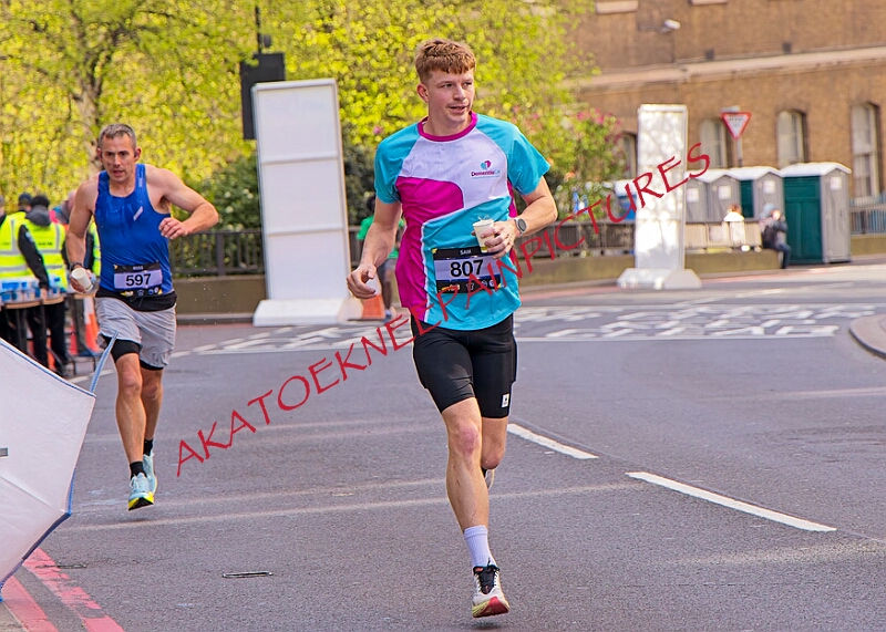 20260412 LONDLMHALF00026A.JPG