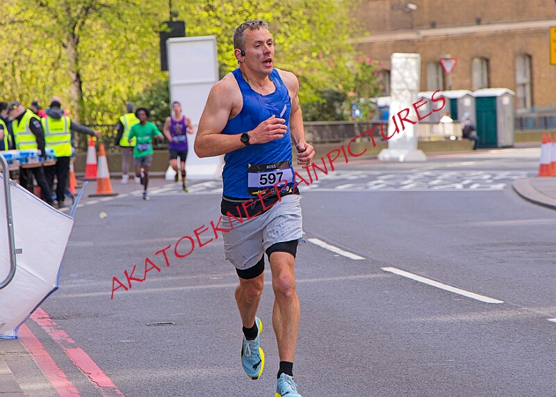 20260412 LONDLMHALF00028A.JPG