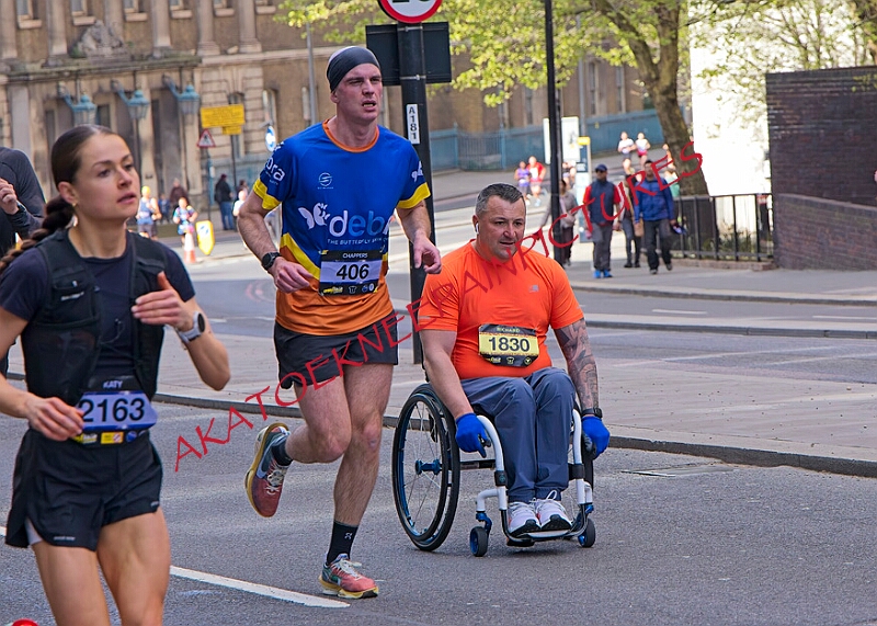 20260412 LONDLMHALF00067A.JPG