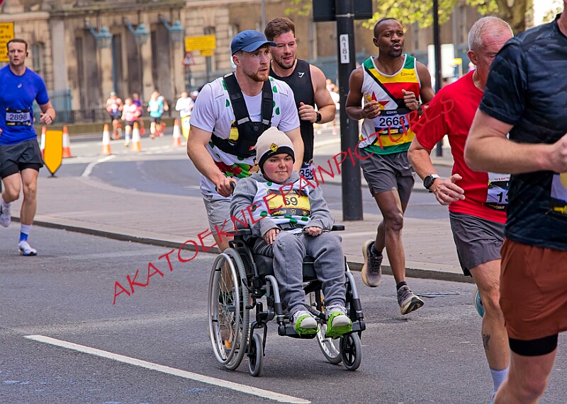 20260412 LONDLMHALF00069A.JPG