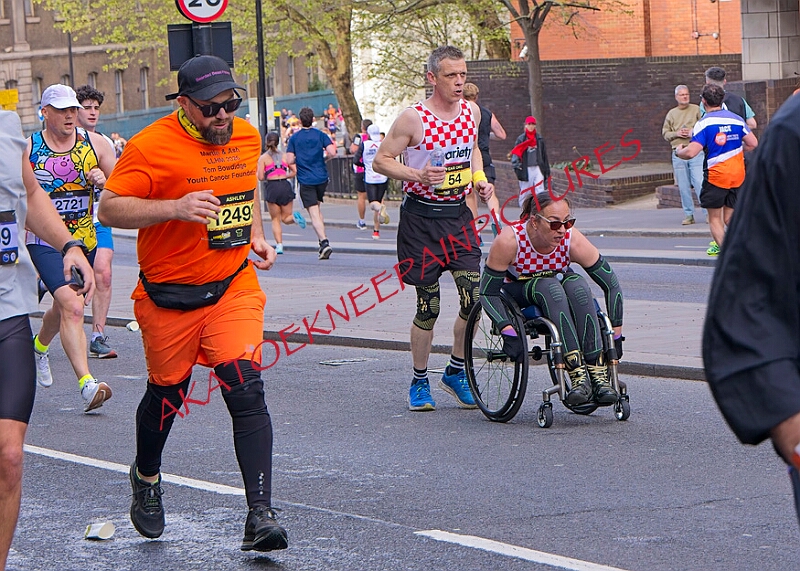 20260412 LONDLMHALF00110A.JPG