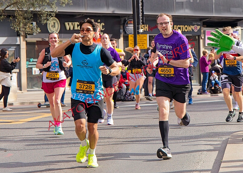 20260412 LONDLMHALF00190A.JPG
