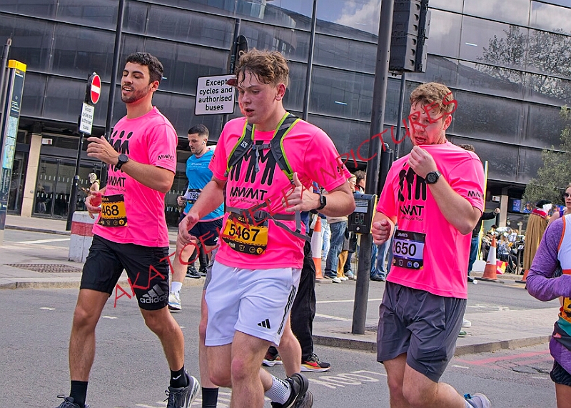 20260412 LONDLMHALF00203A.JPG