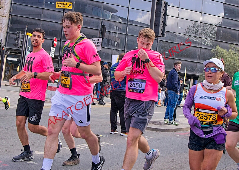 20260412 LONDLMHALF00206A.JPG