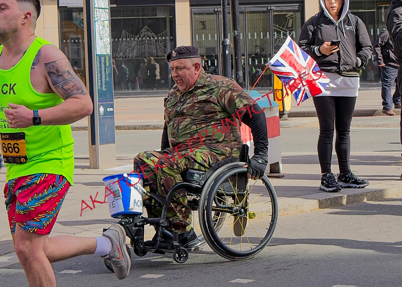 20260412 LONDLMHALF00209A.JPG