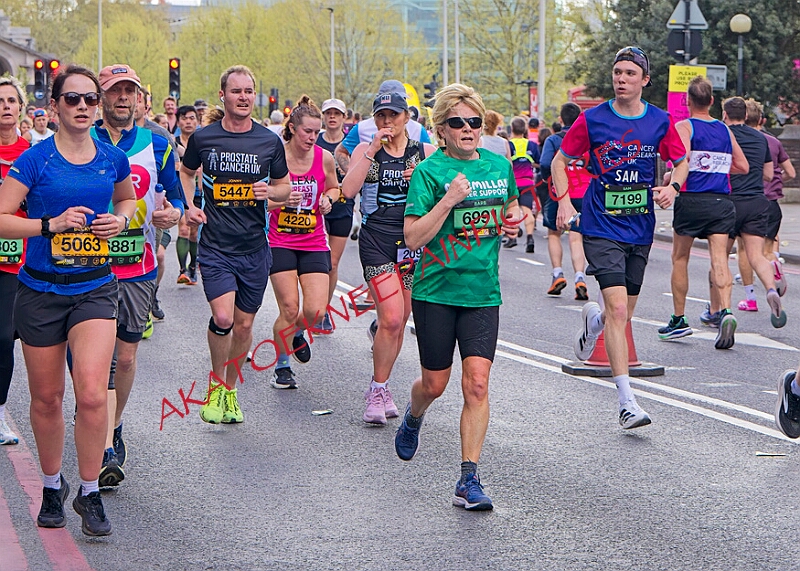 20260412 LONDLMHALF00259A.JPG