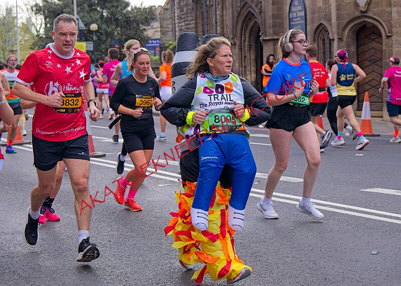 20260412 LONDLMHALF00271A.JPG