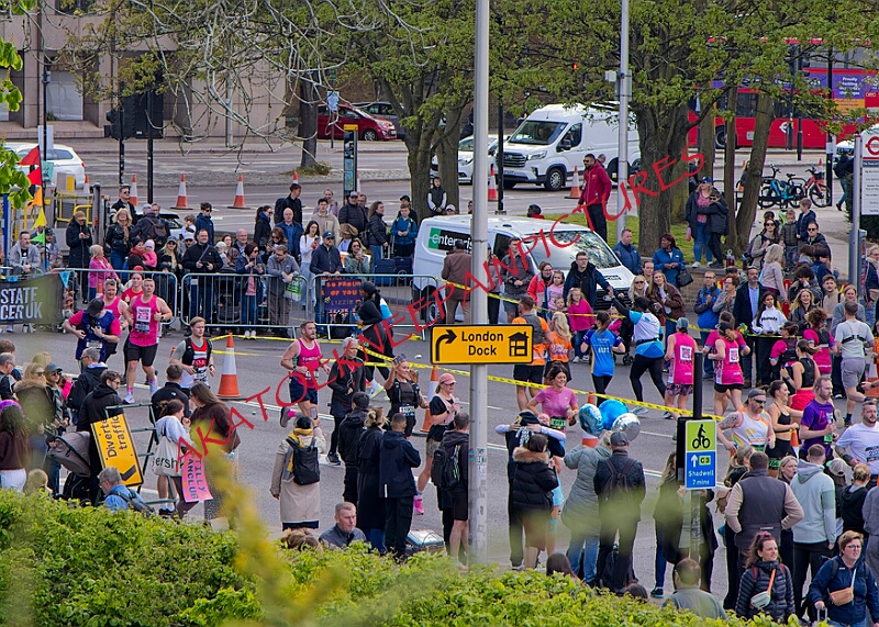 20260412 LONDLMHALF00305A.JPG