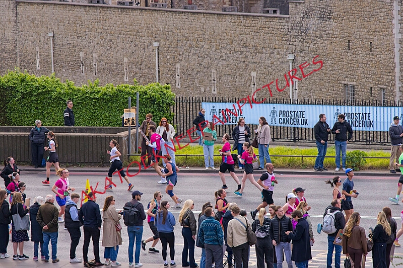 20260412 LONDLMHALF00306A.JPG