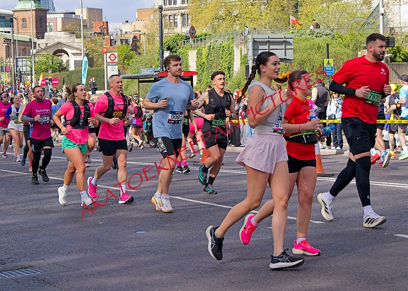 20260412 LONDLMHALF00318A.JPG