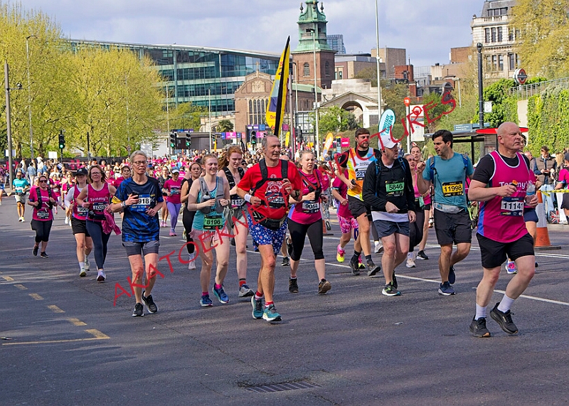 20260412 LONDLMHALF00335A.JPG