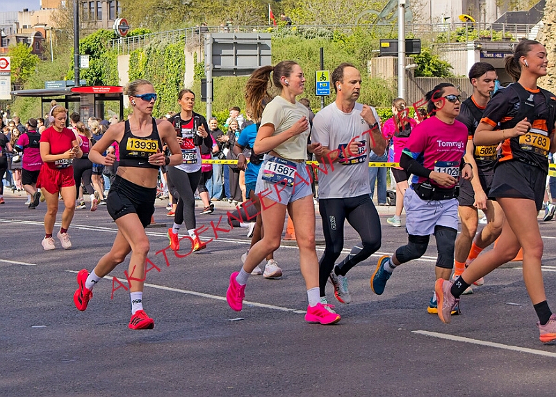 20260412 LONDLMHALF00338A.JPG