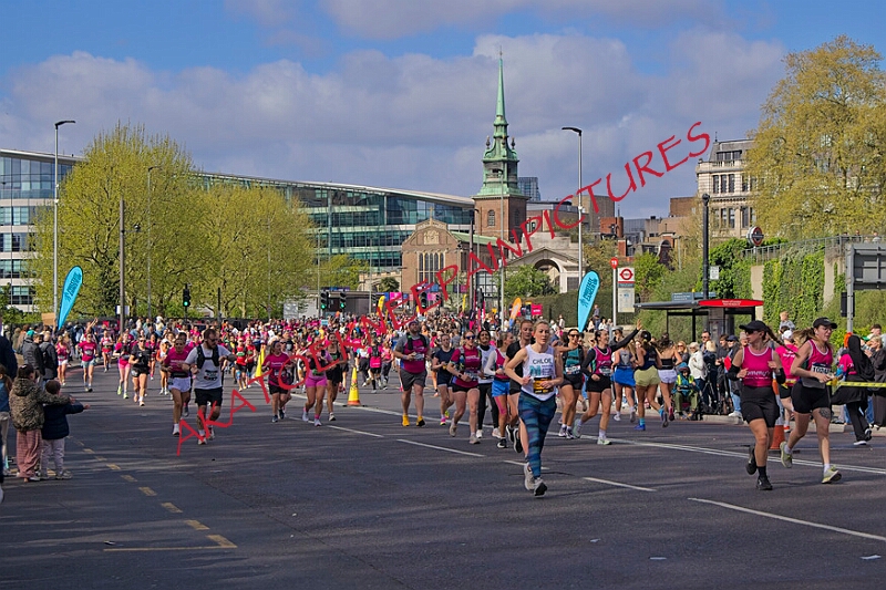 20260412 LONDLMHALF00341A.JPG