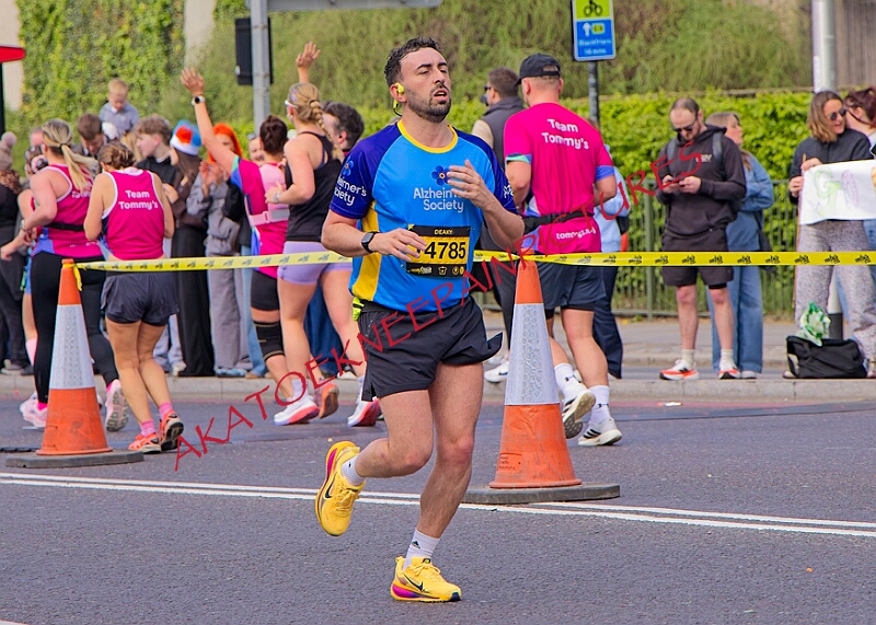 20260412 LONDLMHALF00365A.JPG