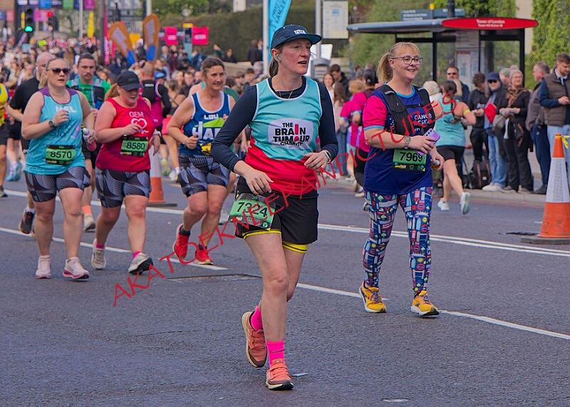 20260412 LONDLMHALF00394A.JPG