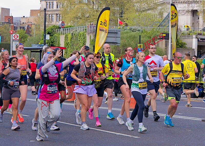 20260412 LONDLMHALF00404A.JPG
