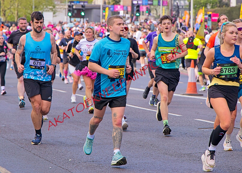 20260412 LONDLMHALF00411A.JPG