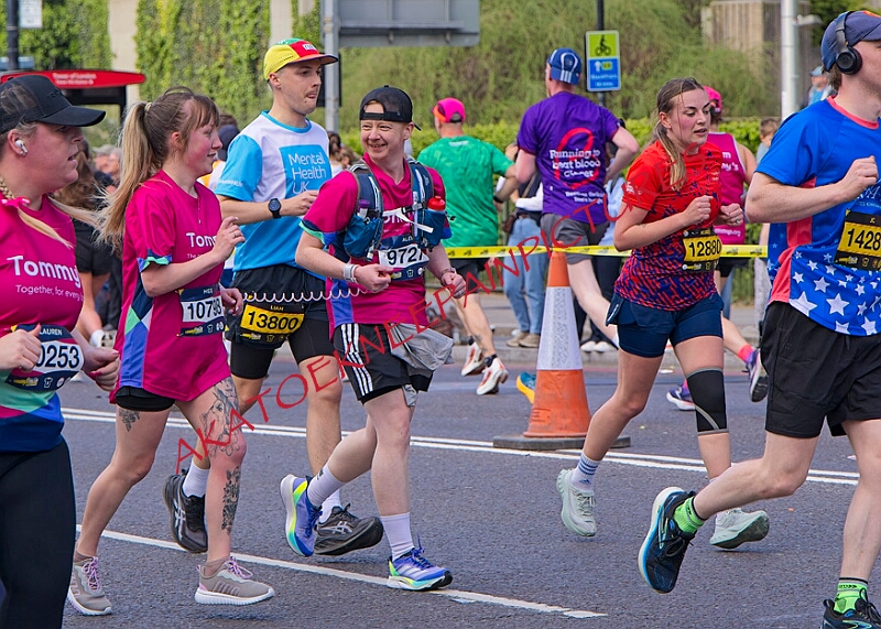20260412 LONDLMHALF00419A.JPG