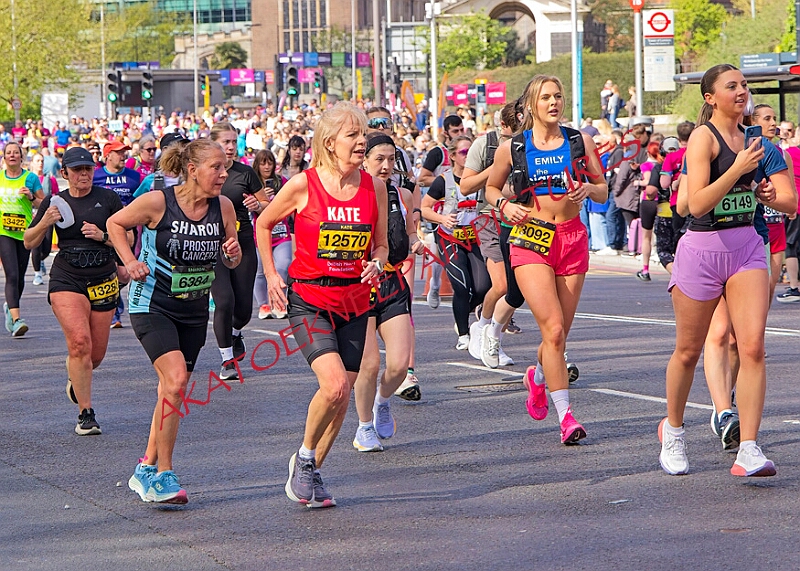 20260412 LONDLMHALF00421A.JPG