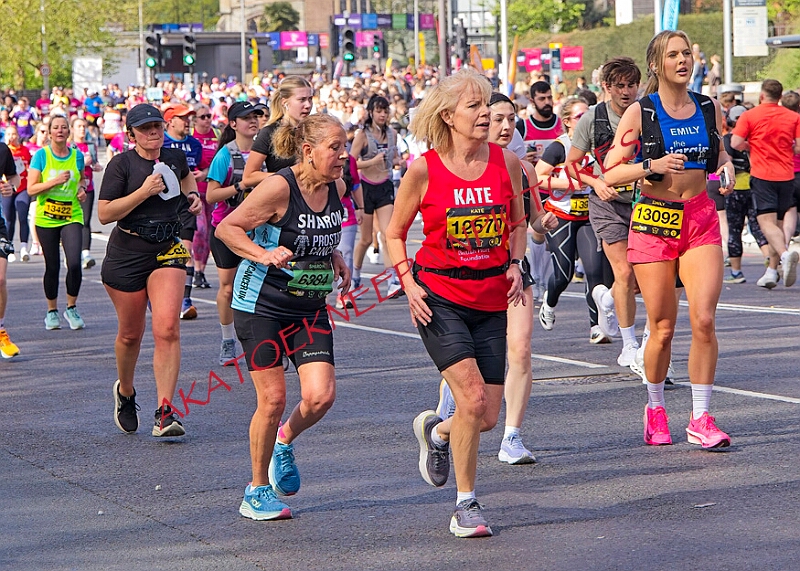 20260412 LONDLMHALF00423A.JPG