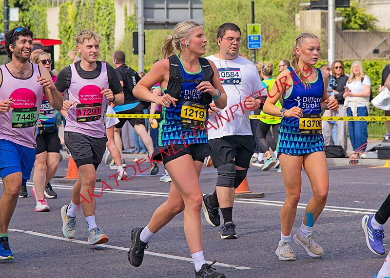 20260412 LONDLMHALF00426A.JPG