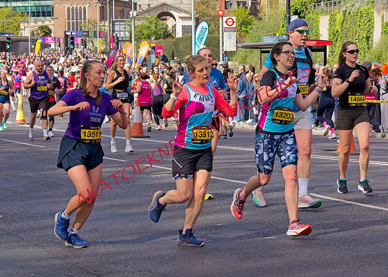 20260412 LONDLMHALF00441A.JPG