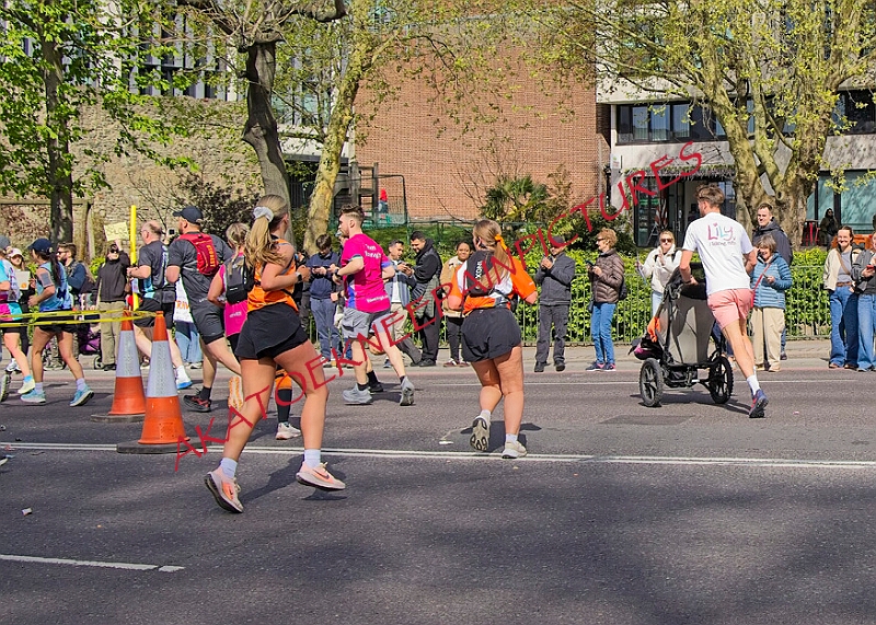 20260412 LONDLMHALF00457A.JPG