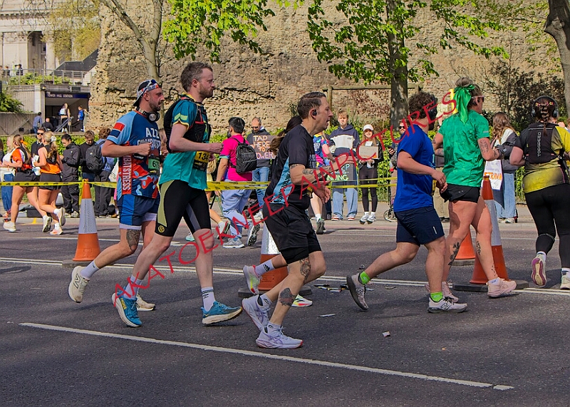 20260412 LONDLMHALF00458A.JPG