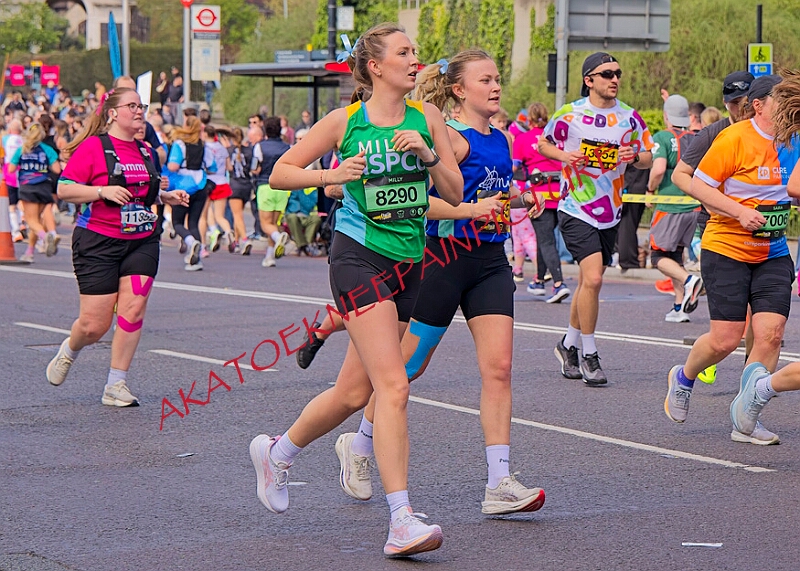 20260412 LONDLMHALF00470A.JPG