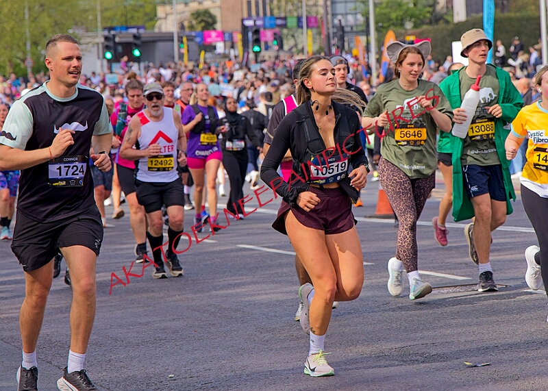 20260412 LONDLMHALF00484A.JPG