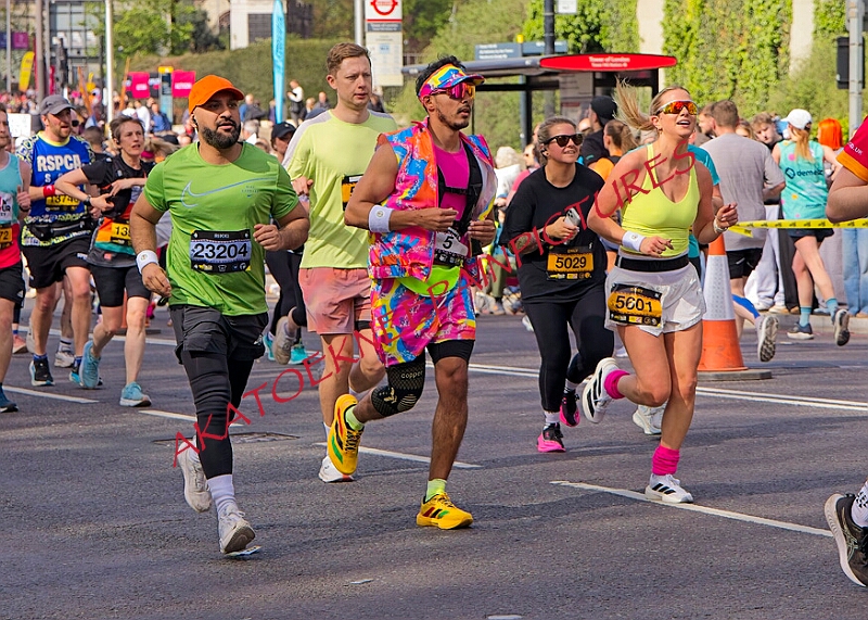 20260412 LONDLMHALF00496A.JPG