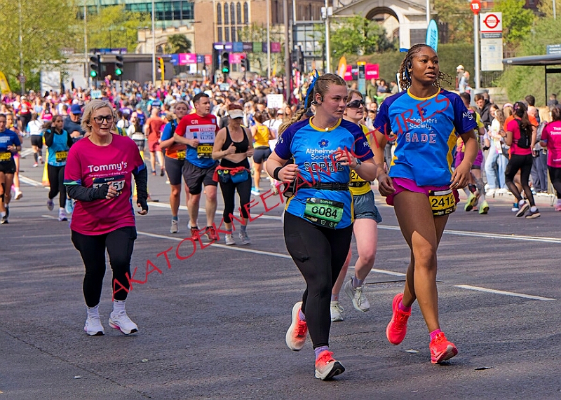 20260412 LONDLMHALF00510A.JPG