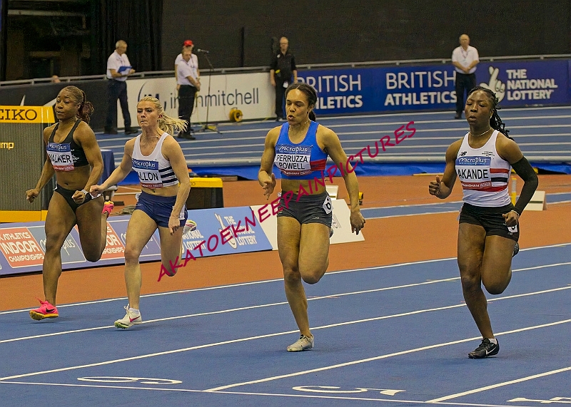 240217UKAINDOORSA0025A.JPG