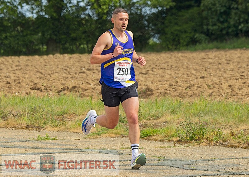 20260517 WNFIGHTER5KA00182A.JPG